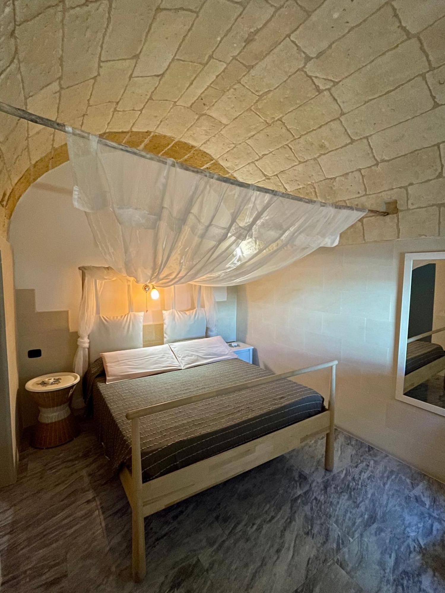 Filigus Bed and Breakfast Uggiano La Chiesa Εξωτερικό φωτογραφία